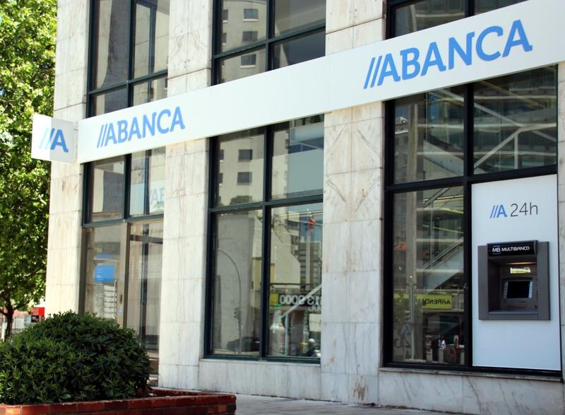 Abanca moviliza 8.300 M€ y anticipa el pago de pensiones