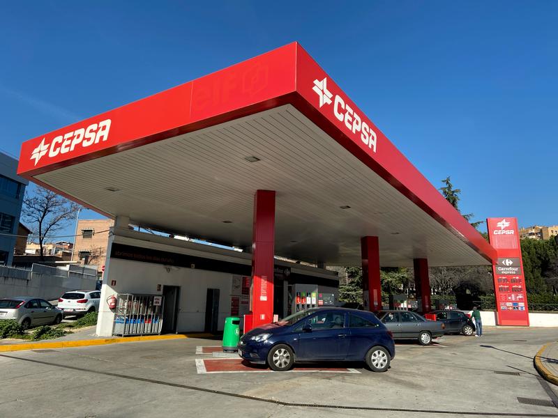 Cepsa apuesta por el autoservicio en sus gasolineras