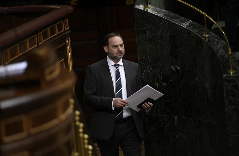 Ábalos: «Es hora de aplicar medidas ambiciosas que mitiguen el impacto del coronavirus en la economía»