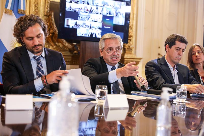 Argentina negocia con EEUU el primer tramo de deuda por 27.675 M€