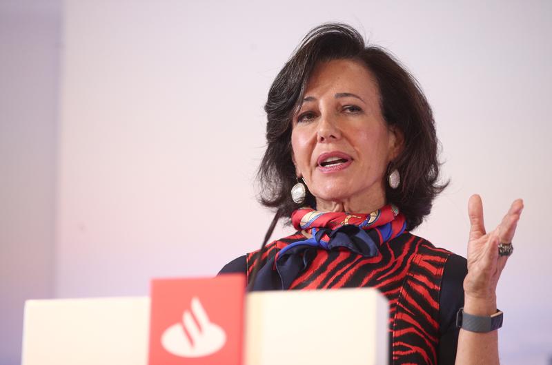 Santander desbanca a Zara: consigue ser la marca más valiosa de España