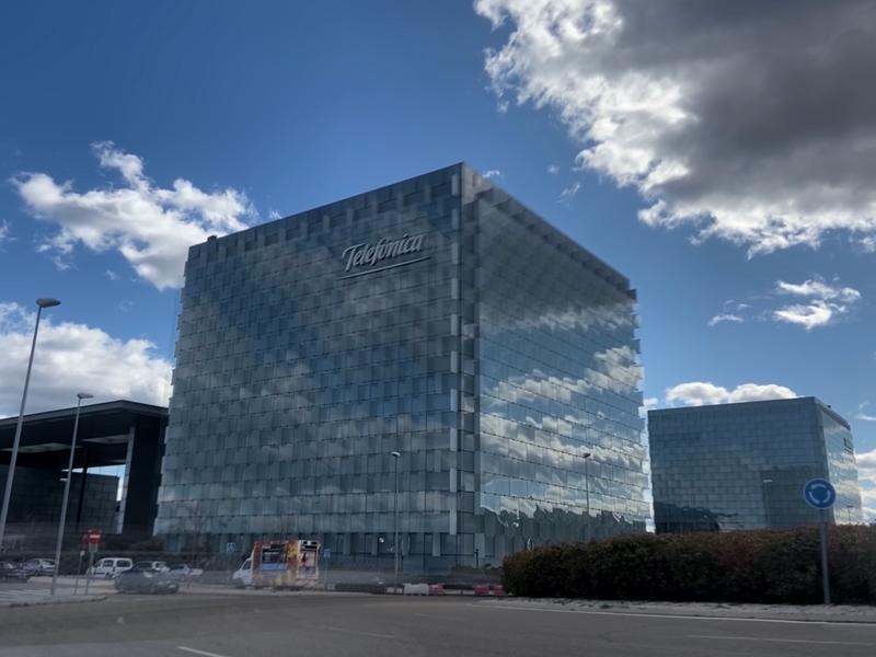 Criteria Caixa destina 220.000 euros a la compra de acciones de Telefónica
