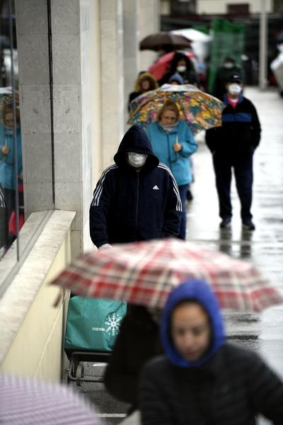 UGT y CC.OO. solicitan la limitación de horarios comerciales