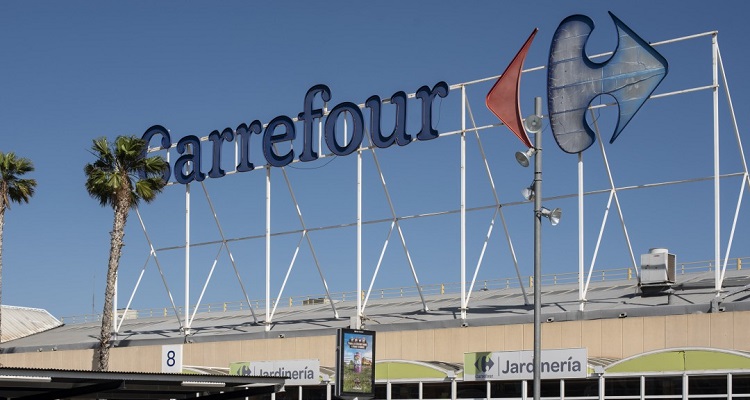 Prioridad para personas mayores y otras iniciativas de Carrefour para luchar contra la pandemia
