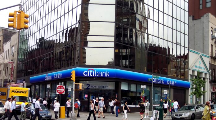 Citibank elimina pago de tarifas