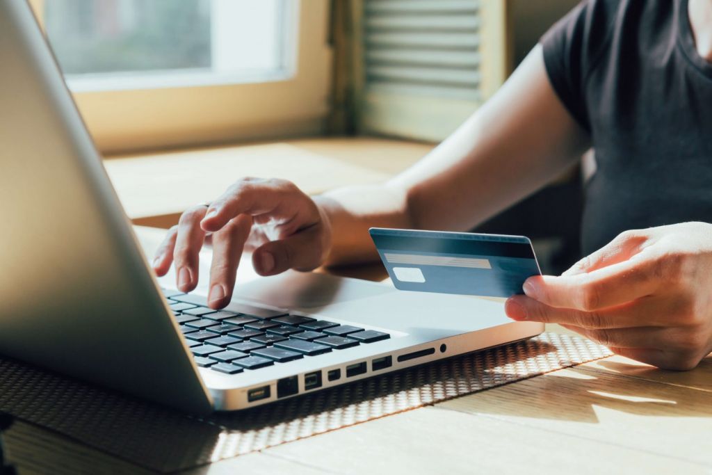 Amazon, colapsado: alternativas para comprar estos productos
