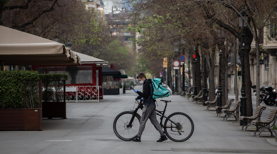 Deliveroo y Repsol se asocian para agilizar la entrega de productos
