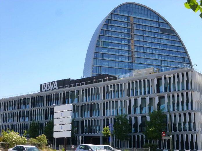 Edificio BBVA, Caixabank, Bankia, Santander