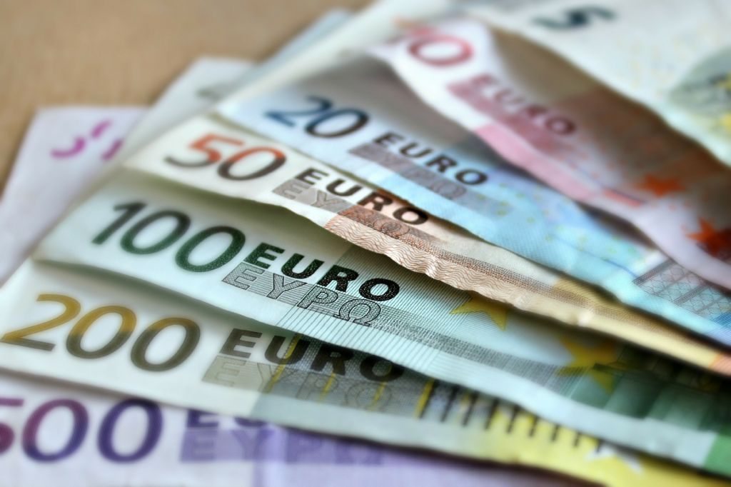 El número de billetes de 500 euros marcó en septiembre su menor nivel