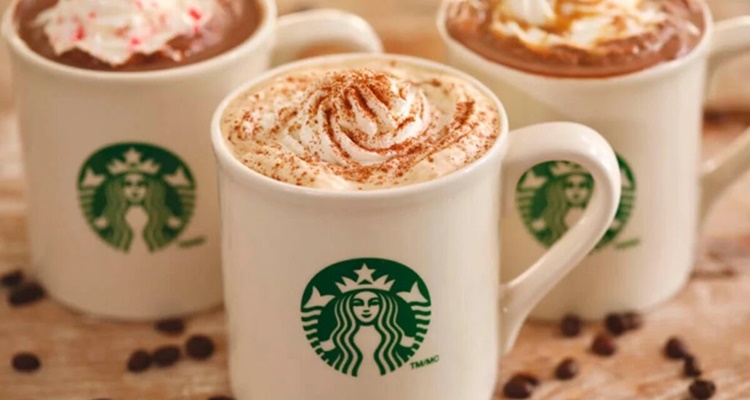 Prepara café Starbucks en casa