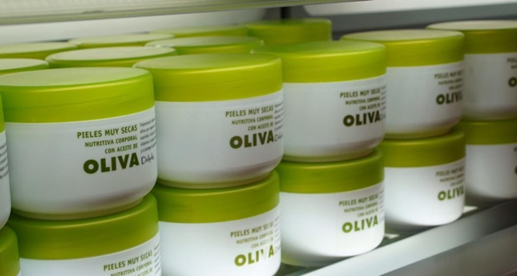 Crema corporal con aceite de oliva