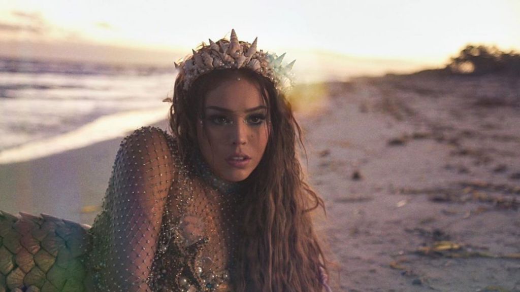 Las razones de Lola Índigo para ‘romper’ con su amiga Danna Paola