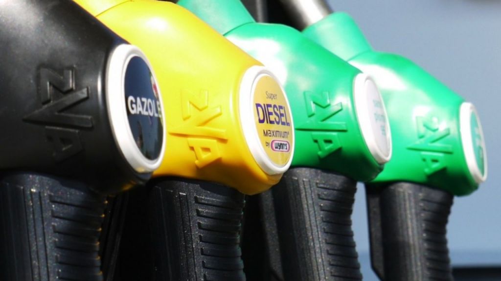 Esto es lo que pasa si echas diésel a tu coche de gasolina (o al revés)