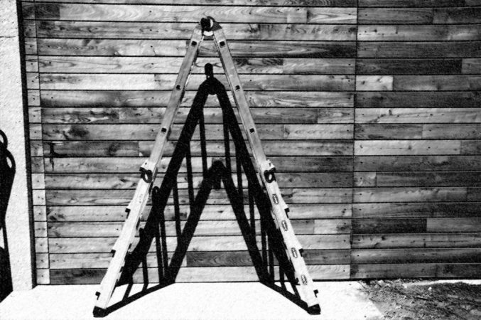 Supersticiones: así son las historias de las más famosas 14 Merca2.es escalera supersticiones