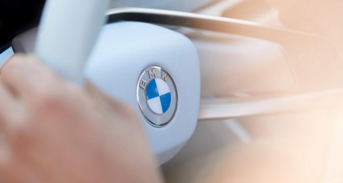 Nuevo logo de BMW y otras marcas