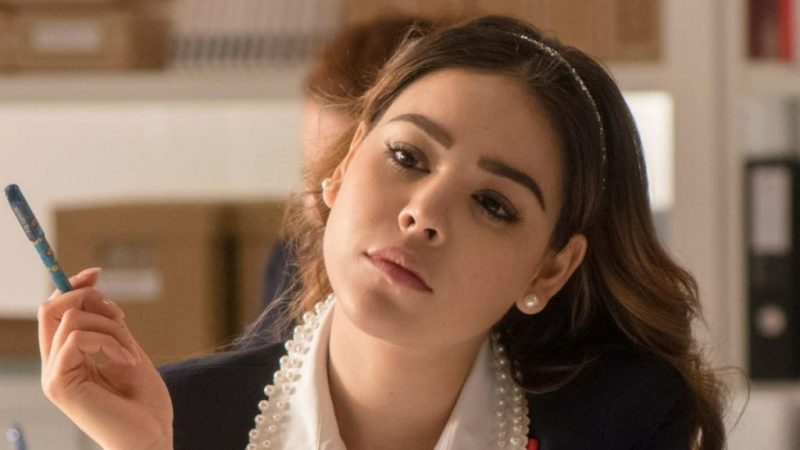 Danna Paola en Élite