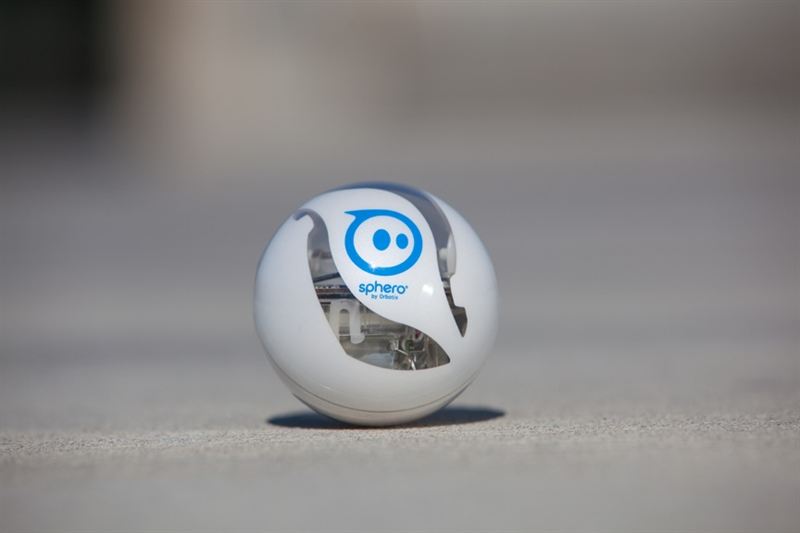 robot sphero apple store