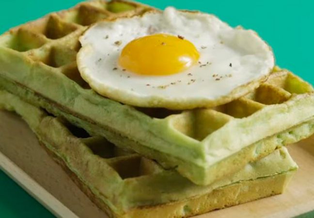 gofres de espinacas, un snack saludable para picar entre horas