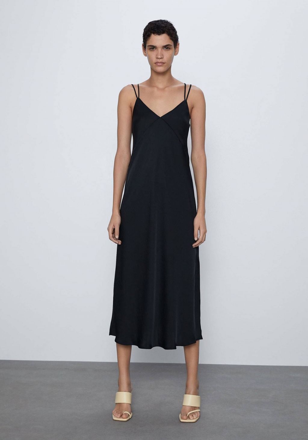 vestido largo negro