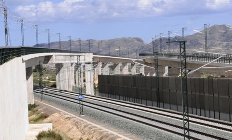 Adif invertirá 97 millones en mejorar el sistema de seguridad Asfa