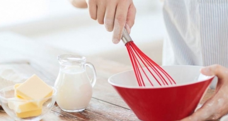 5 recetas de postres que puedes hacer con solo 3 ingredientes