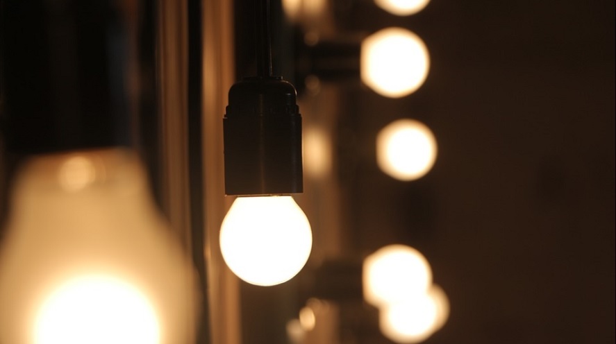 Cascada de quiebras: el precio de la luz fulmina a una decena de comercializadoras