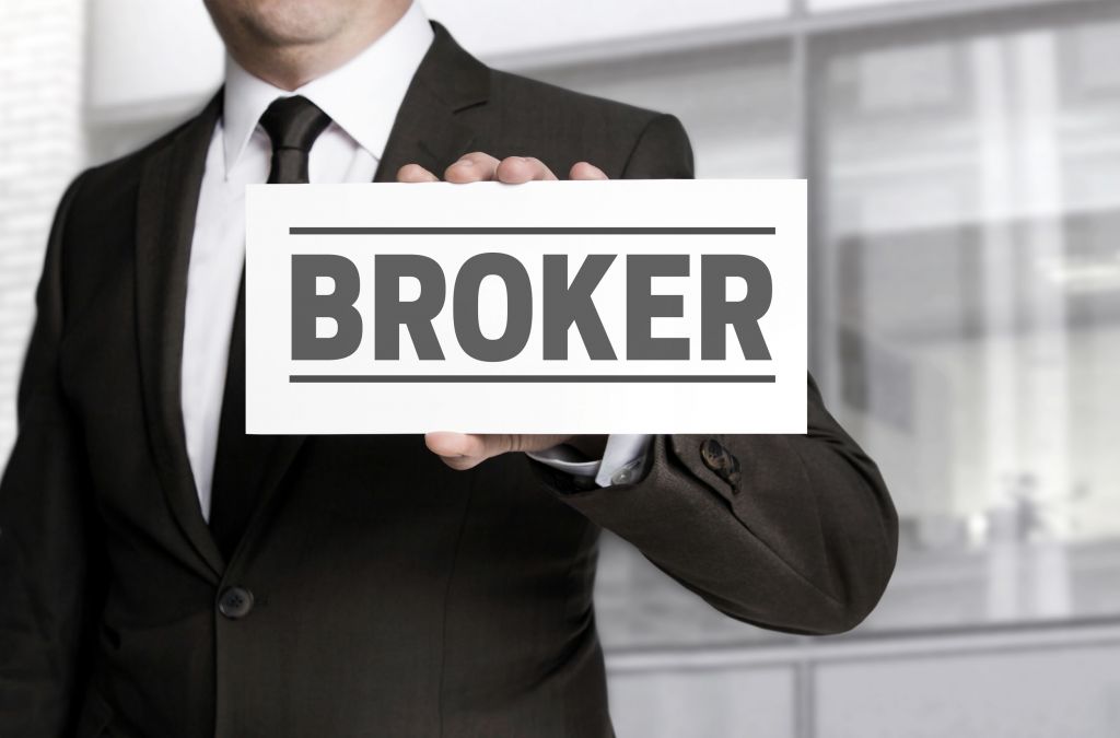 Bisnis Broker Online: Navigasi Dunia Investasi Digital