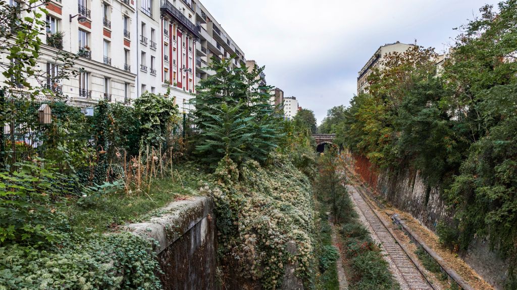 PETITE CEINSURE STATION, EN PARÍS - lugares abandonados mundo