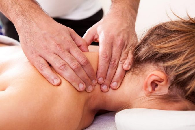 masaje tension cervical