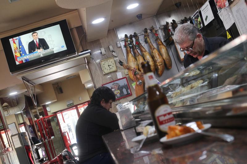 El mercado de cerveza, vino y bebidas espirituosas, impactado gravemente por el cierre la hostelería