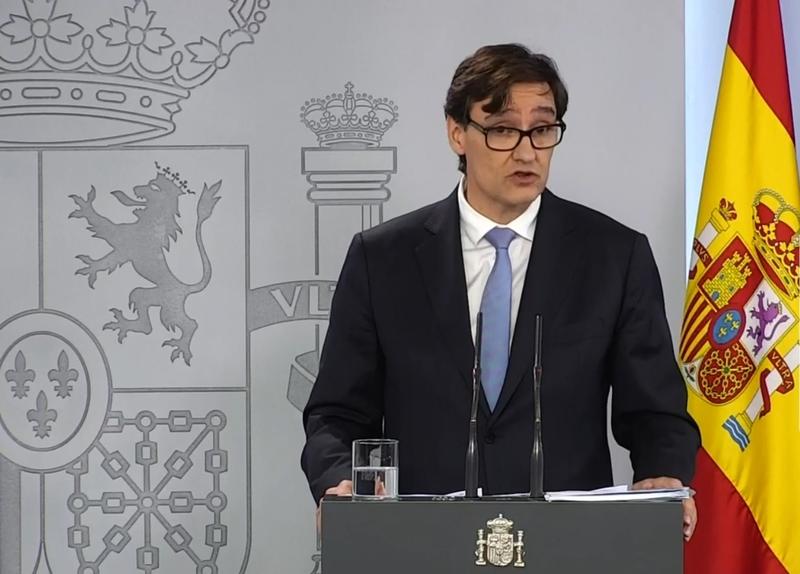 Illa dice que España tomará decisiones si no hay acuerdo de movilidad aérea