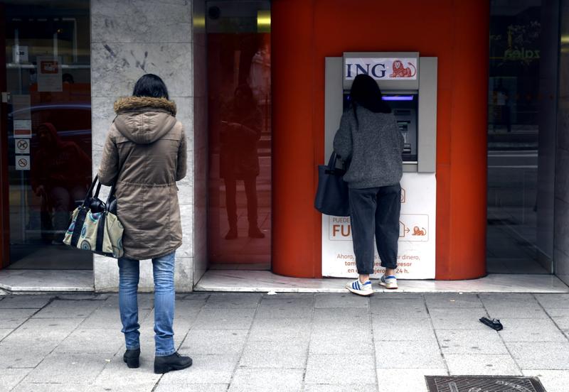 ING gana un 40% menos en el primer trimestre por el aumento de provisiones, hasta 670 millones