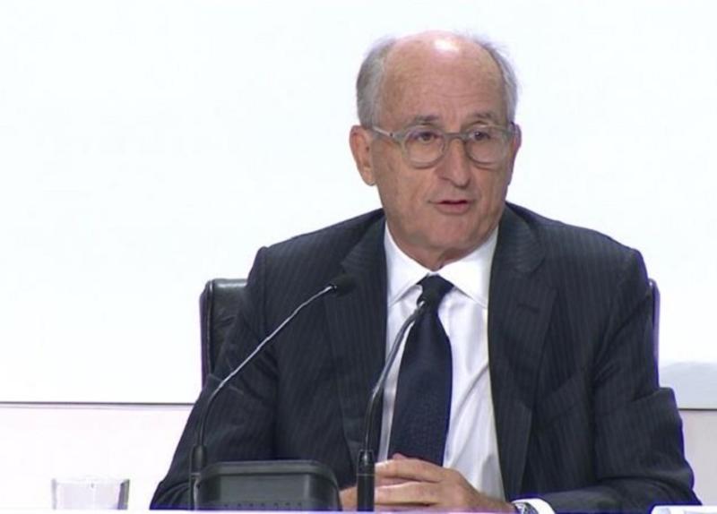 Brufau (Repsol) pide apostar por la industria y un ‘plan renove’ para el automóvil para salir de la crisis