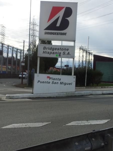 La planta de Bridgestone en Cantabria concluye el ERTE y recupera al 100% de la plantilla