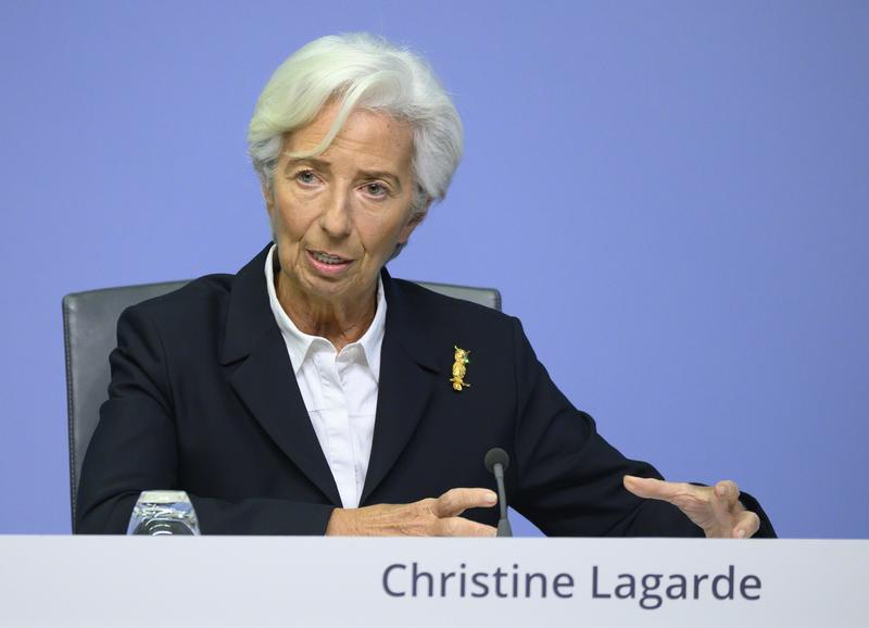 Lagarde asusta a todos: anticipa una caída del PIB de la eurozona entre un 8% y un 12%