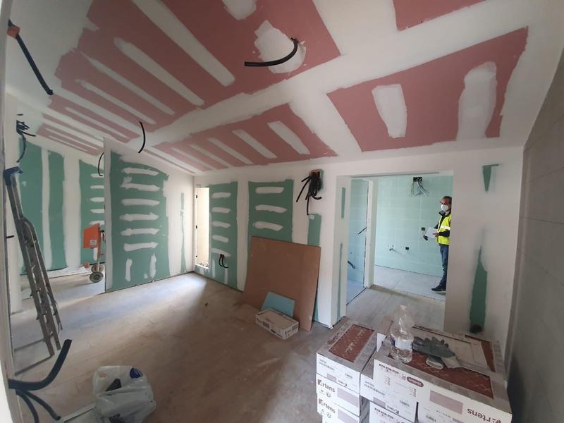 BEI y Unión de Créditos Inmobiliarios impulsan un proyecto de eficiencia energética que creará 1.230 empleos