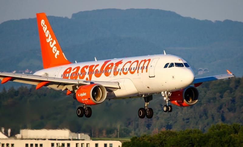 EasyJet reducirá su plantilla un 30% por el impacto del coronavirus