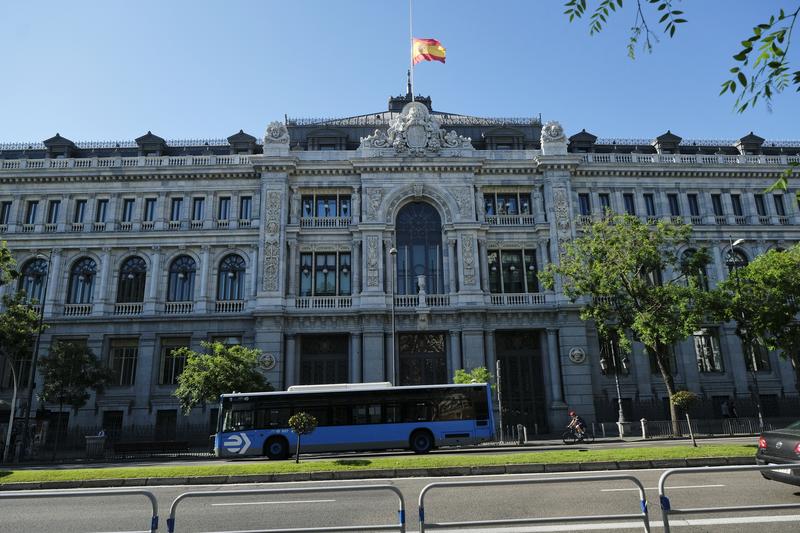 El Banco de España sugiere incorporar a expertos en tecnología en los consejos