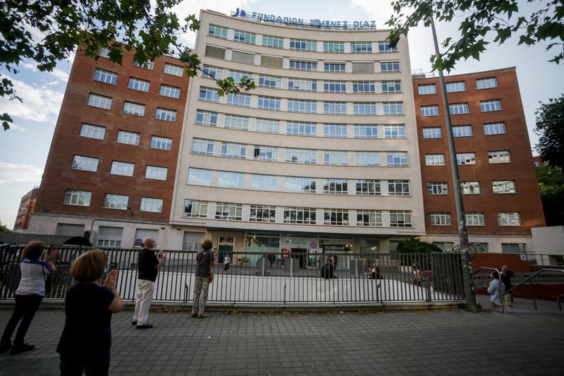 El Grupo Iberia, Vueling y Aena regalan billetes aéreos para los trabajadores sanitarios