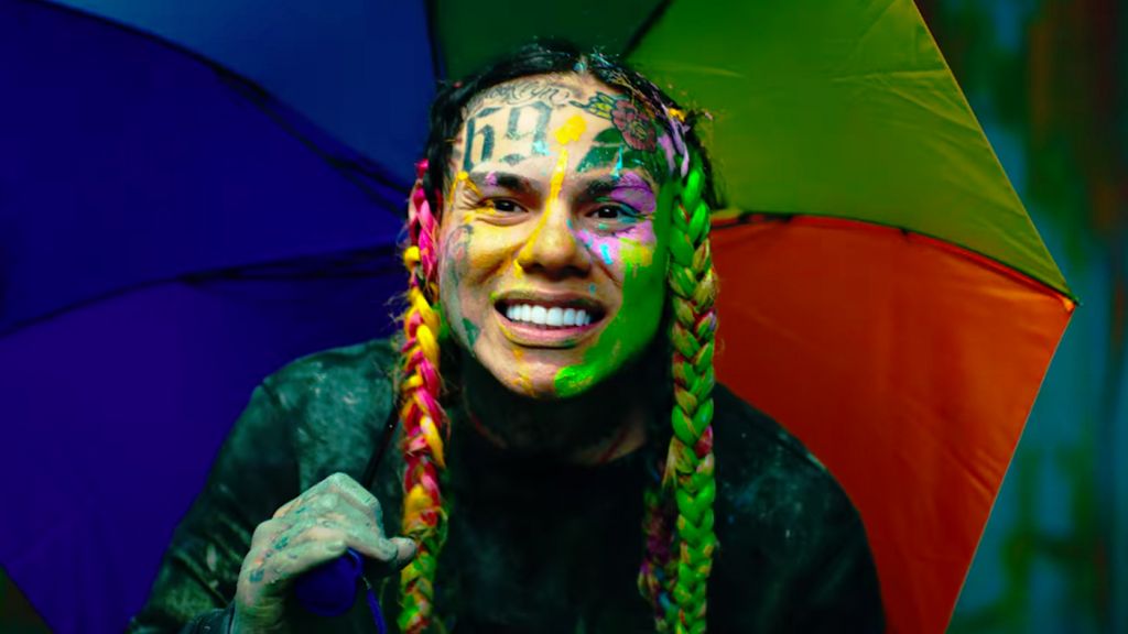 Las claves del regreso del rapero 6ix9ine tras su paso por la cárcel