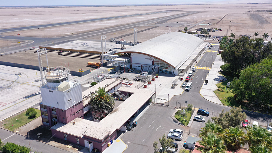 Sacyr cierra la financiación de un aeropuerto en Chile