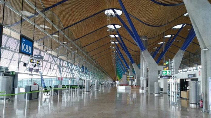 Aeropuertos entrada personas