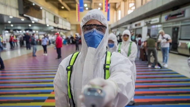 aeropuerto-mascarilla