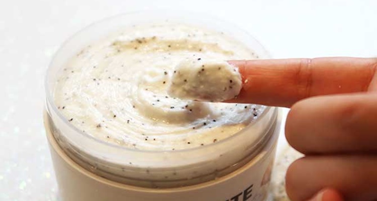 Exfoliante corporal coco Deliplus, Cien