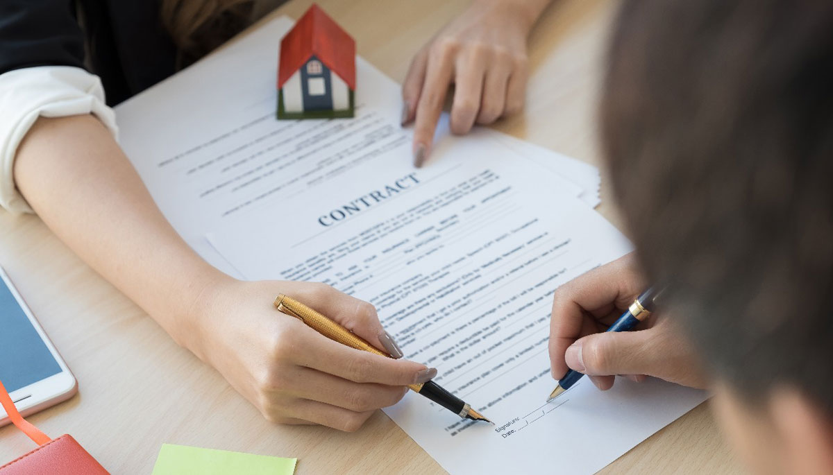 Haya Real Estate busca inversores para 400 locales comerciales, con descuentos del 40%