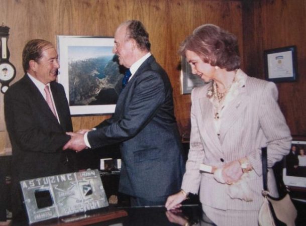 Familiares del Rey enchufados en fundaciones y empresas públicas 4 Merca2.es paco-casa-real