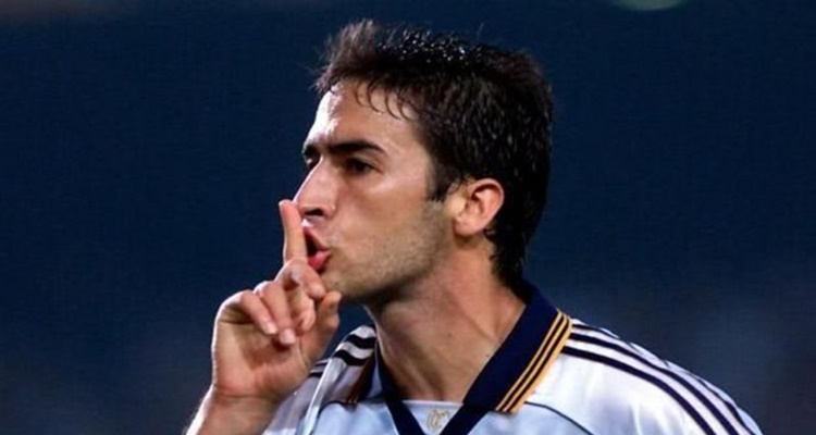 Raúl celebración callar LaLiga El Clásico
