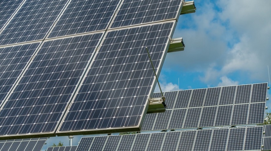 Édora invierte 800 millones en 6 proyectos fotovoltaicos en Castilla y León