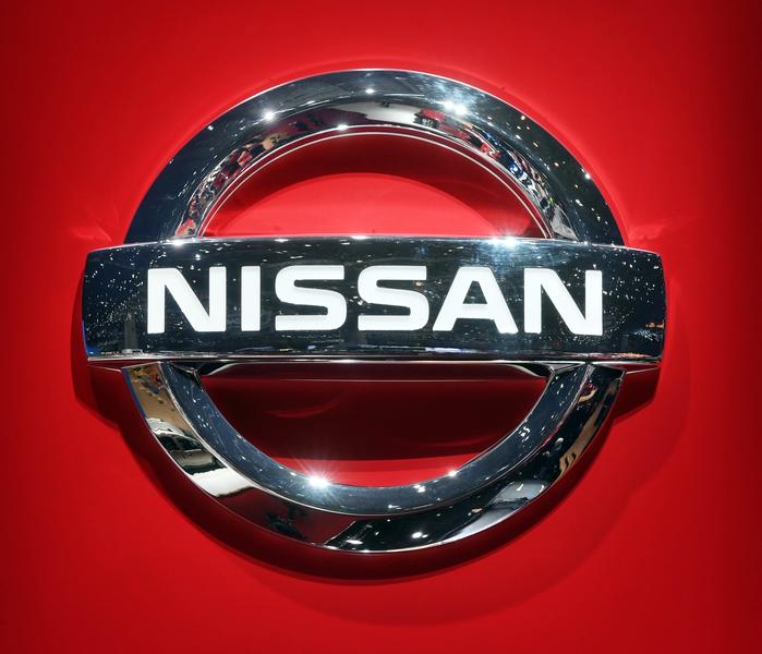 Industria, Generalitat, Ayuntamiento, patronal y sindicatos reforzarán su unidad en defensa de Nissan