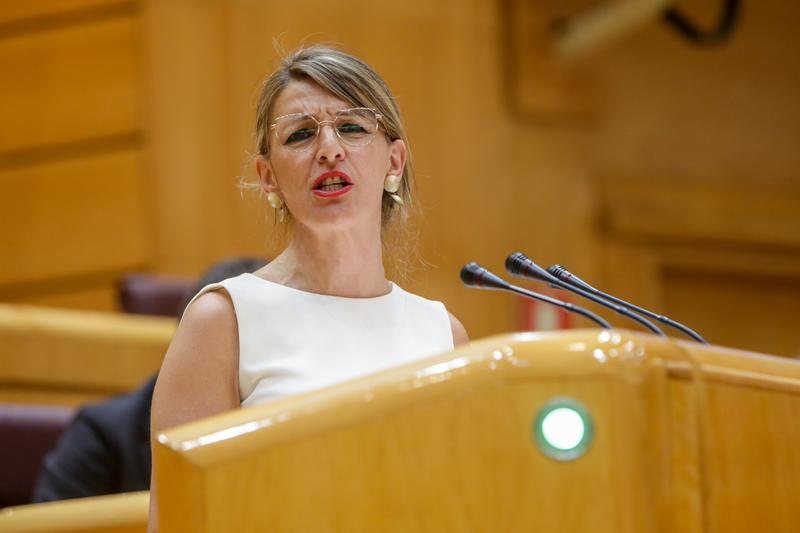 Díaz se abre a que los ERTEs puedan extenderse hasta finales de año